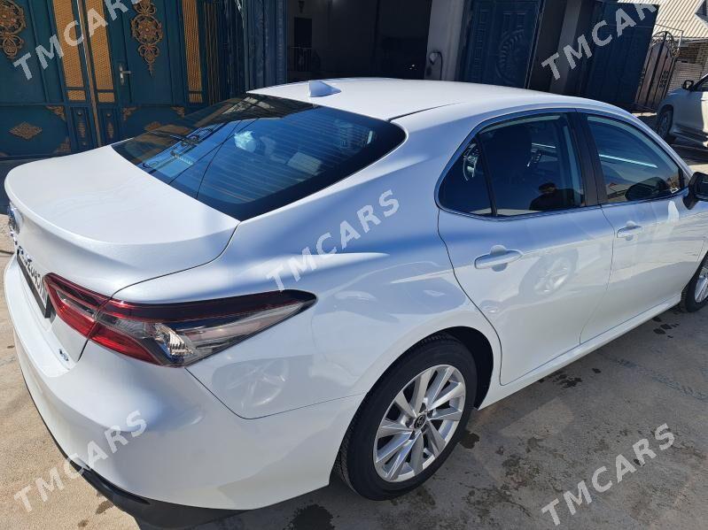 Toyota Camry 2021 - 335 000 TMT - Мары - img 4