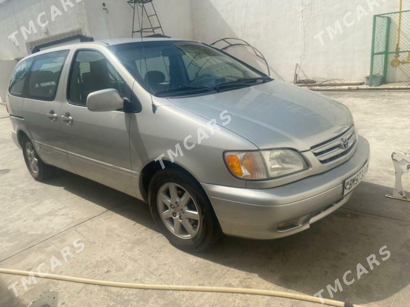 Toyota Sienna 2002 - 130 000 TMT - Ак-Бугдайский этрап - img 4