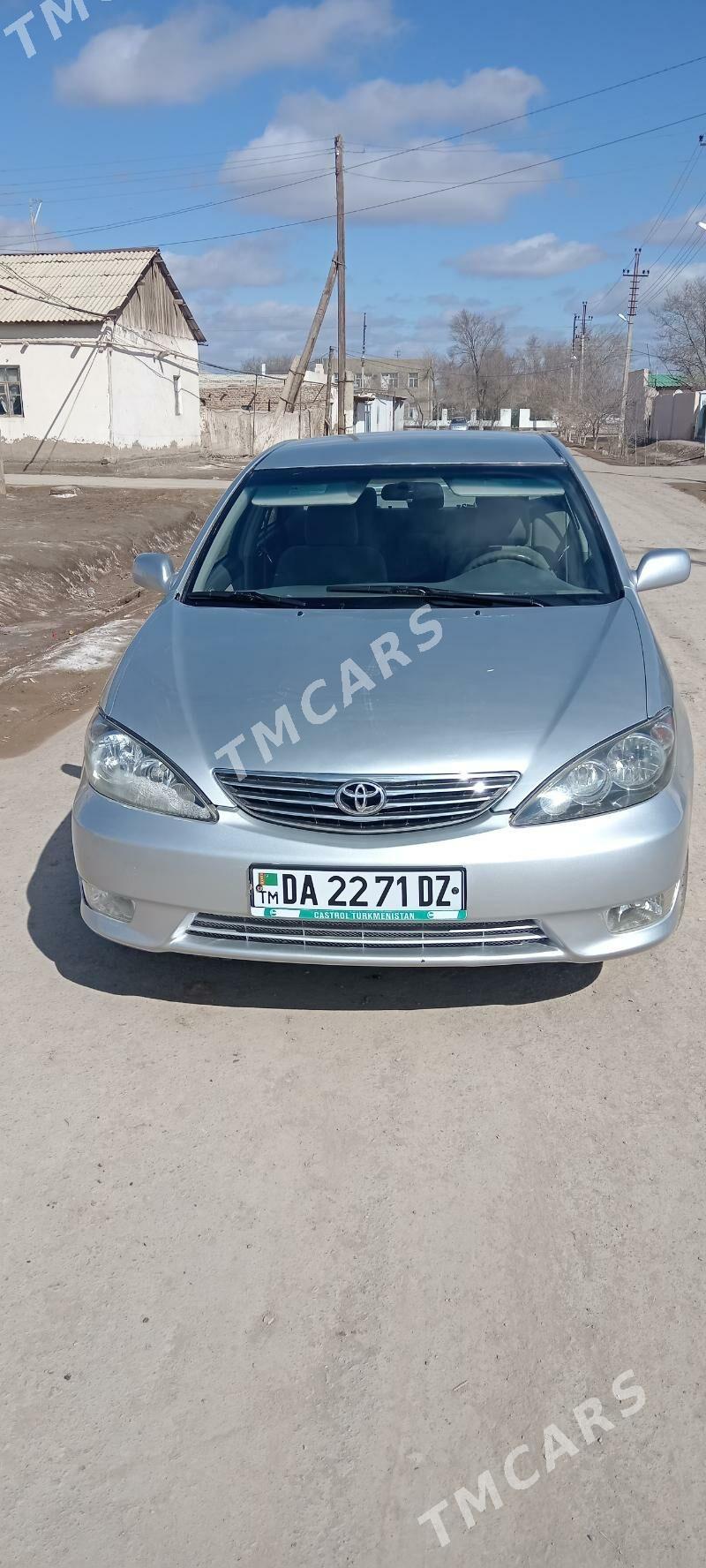 Toyota Camry 2005 - 152 000 TMT - Köneürgenç - img 9