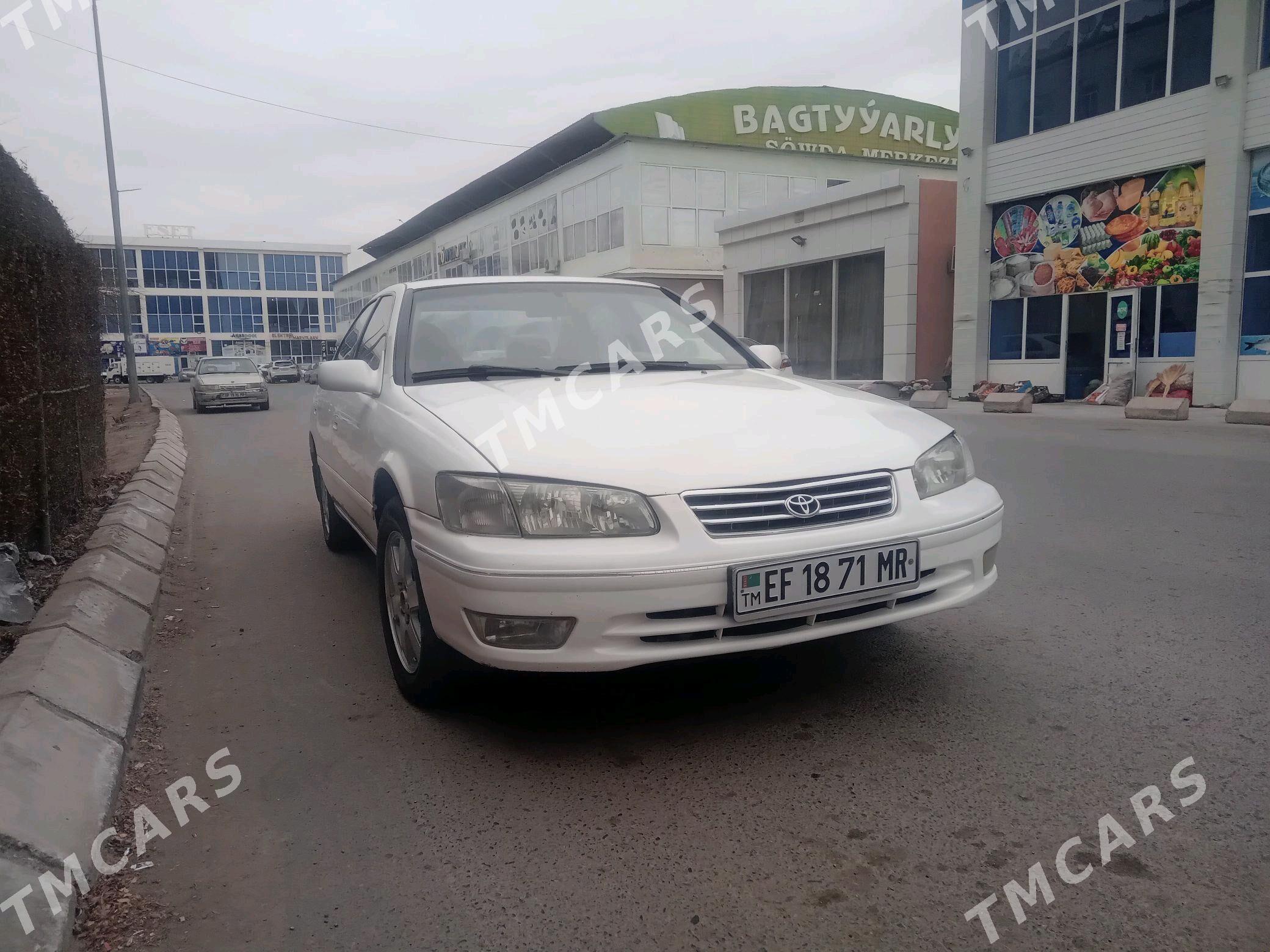 Toyota Camry 1998 - 119 000 TMT - Векильбазар - img 2