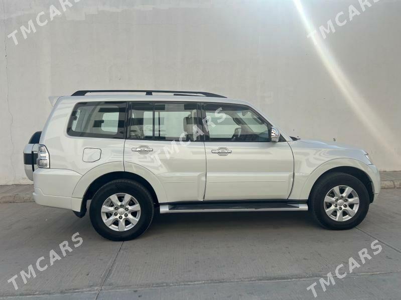 Mitsubishi Pajero 2015 - 290 000 TMT - Aşgabat - img 4