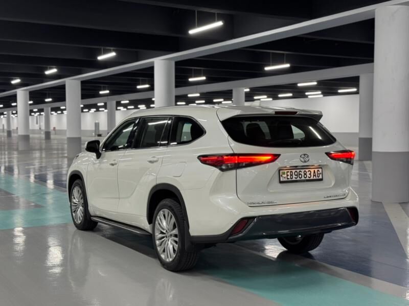 Toyota Highlander 2021 - 570 000 TMT - Aşgabat - img 10