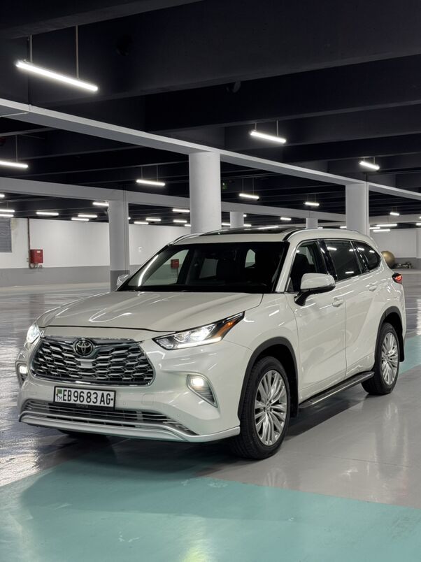 Toyota Highlander 2021 - 570 000 TMT - Aşgabat - img 3