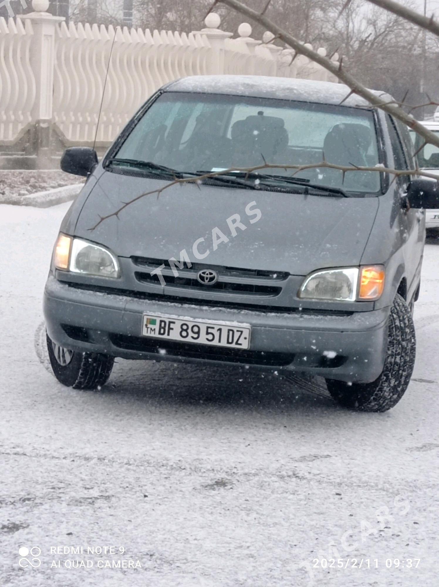 Toyota Sienna 1999 - 117 000 TMT - Daşoguz - img 3