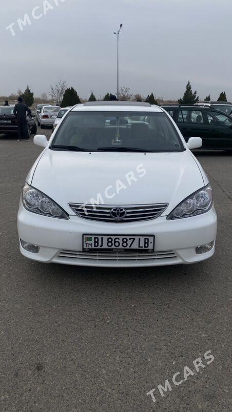 Toyota Camry 2004 - 130 000 TMT - Сейди - img 4