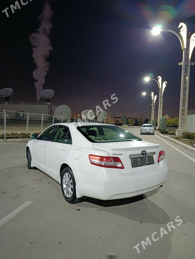 Toyota Camry 2010 - 170 000 TMT - Olimpiýa şäherçesi - img 3