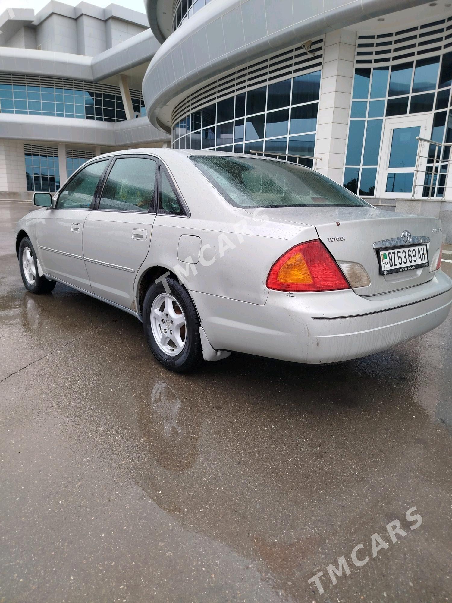 Toyota Avalon 2001 - 175 000 TMT - Бабадайхан - img 6