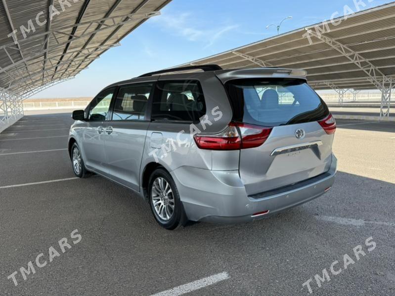 Toyota Sienna 2016 - 335 000 TMT - Aşgabat - img 9