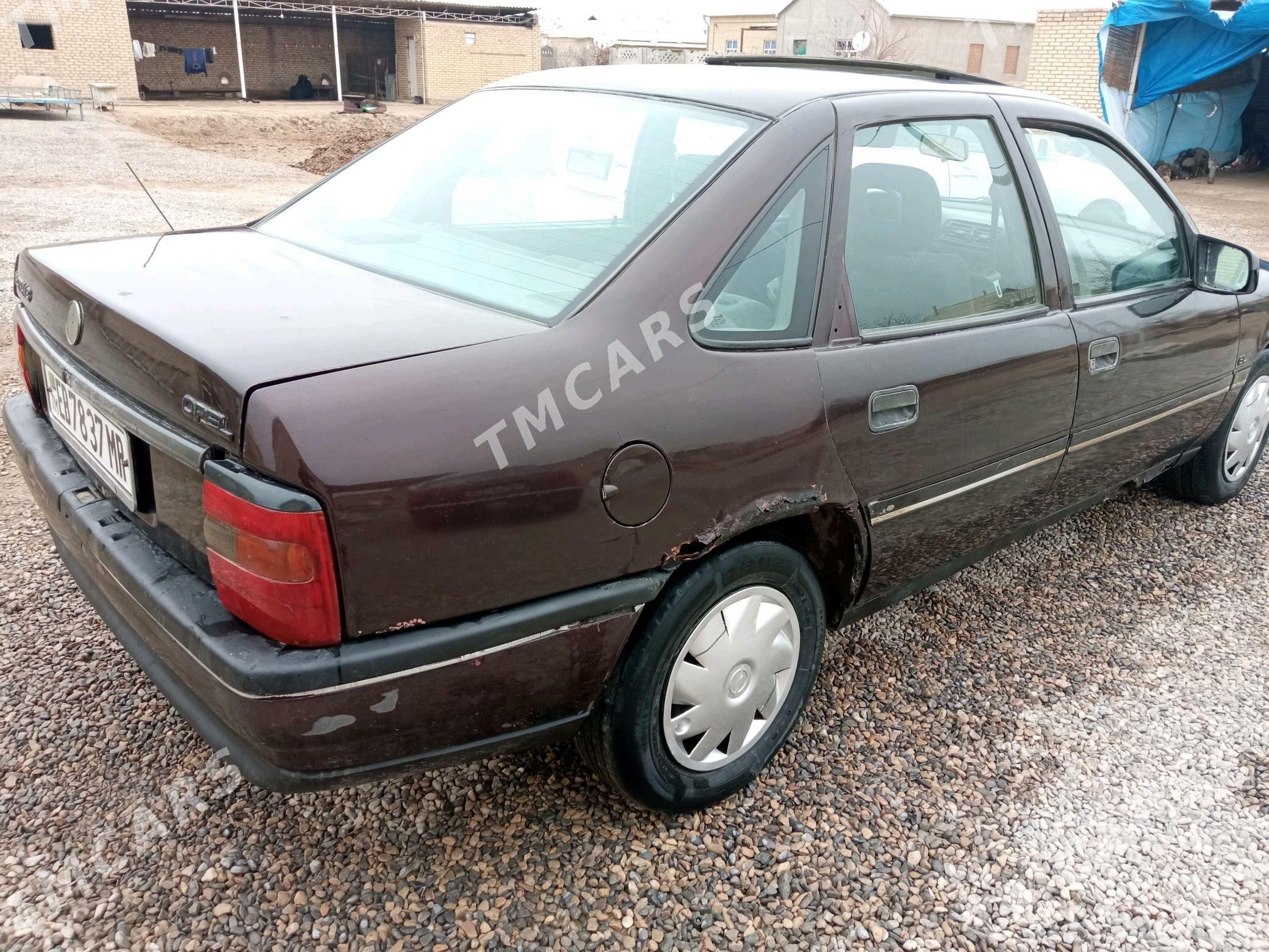 Opel Vectra 1992 - 25 000 TMT - Мары - img 3