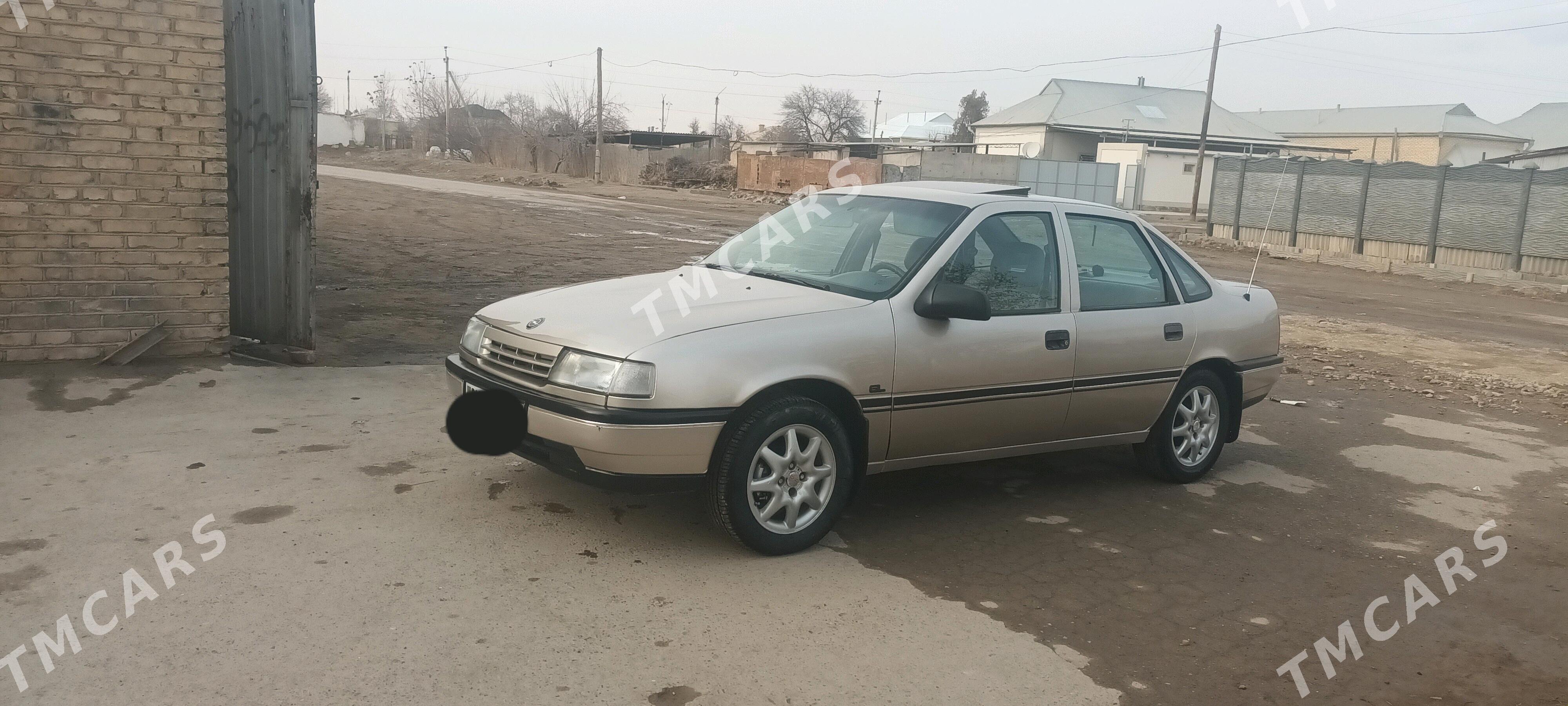 Opel Vectra 1992 - 40 000 TMT - Мары - img 7