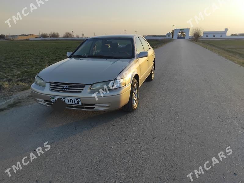 Toyota Camry 1998 - 118 000 TMT - Сакар - img 2