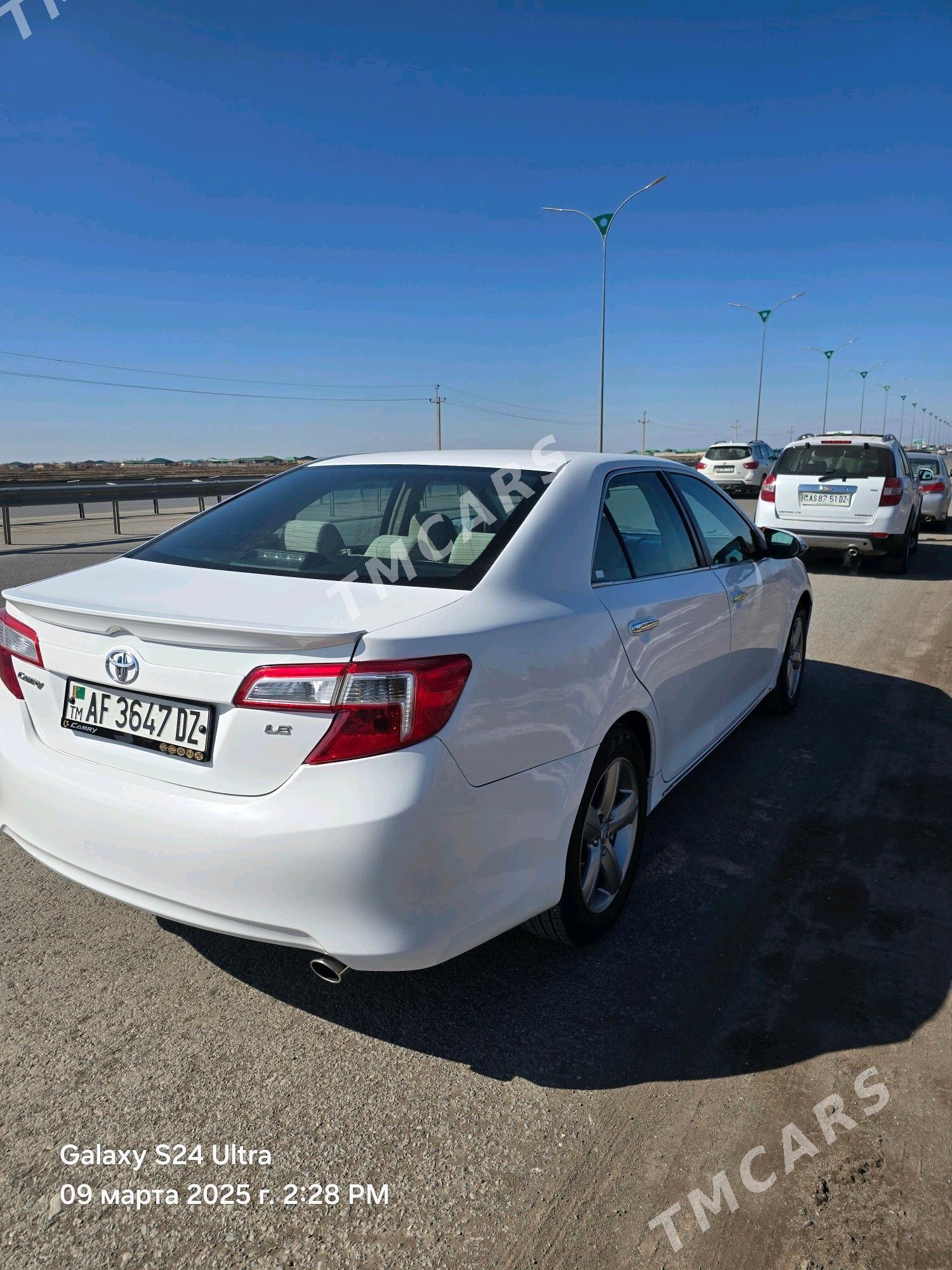 Toyota Camry 2012 - 170 000 TMT - Дашогуз - img 5