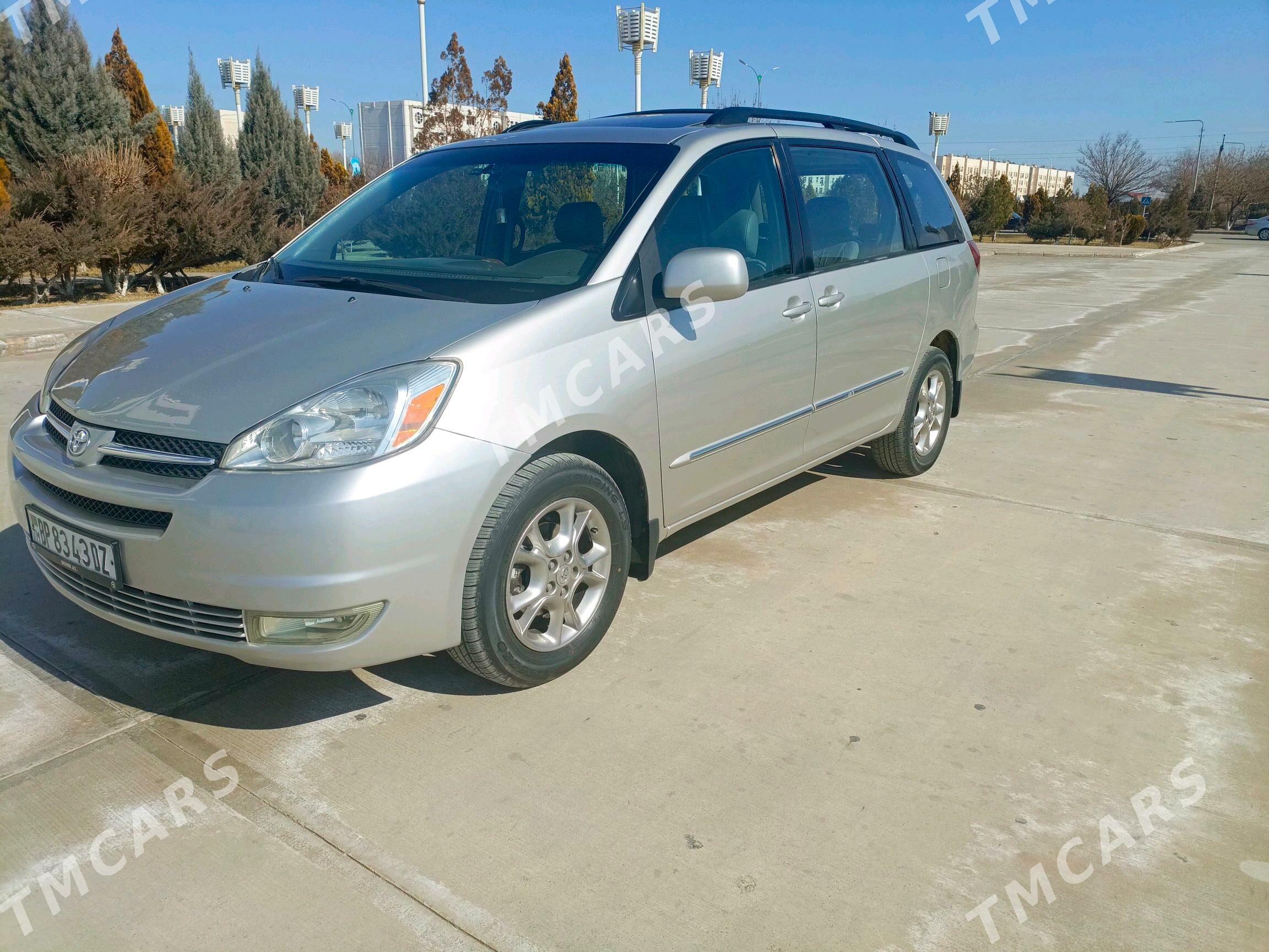 Toyota Sienna 2004 - 215 000 TMT - Дашогуз - img 3