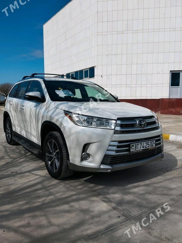 Toyota Highlander 2019 - 500 000 TMT - Daşoguz - img 8