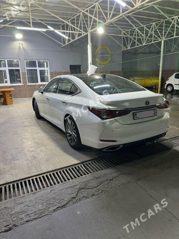 Lexus ES 350 2022 - 513 000 TMT - 30 mkr - img 3