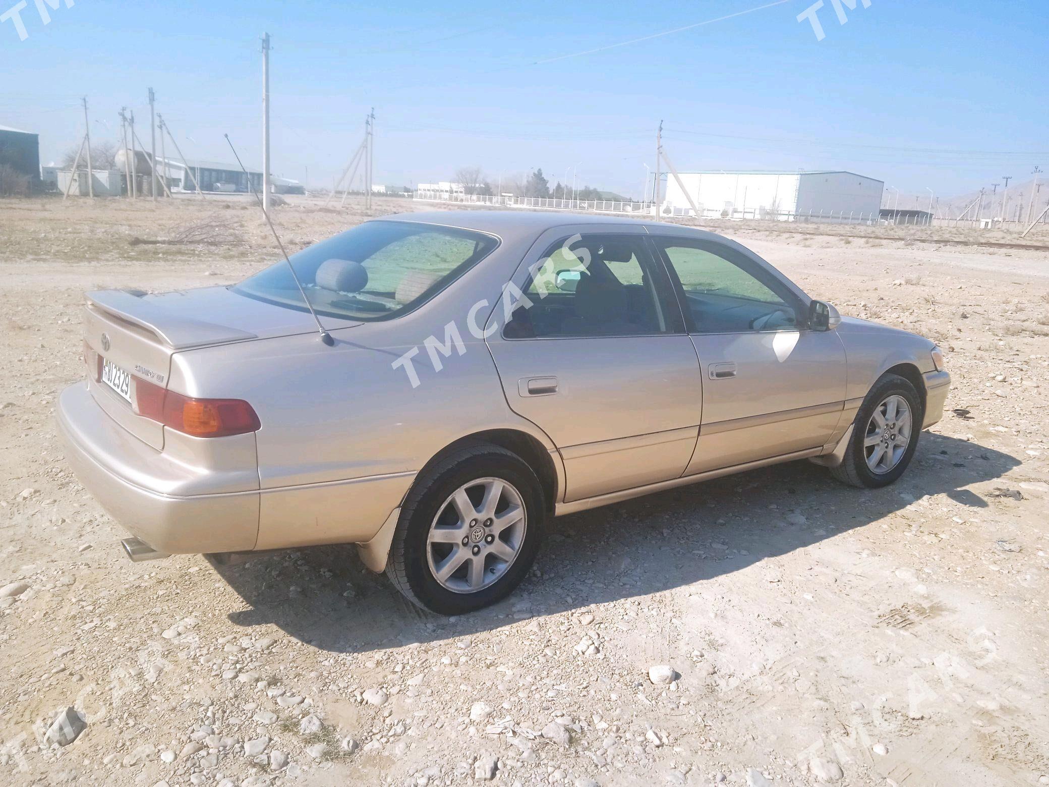 Toyota Camry 1999 - 105 000 TMT - Балканабат - img 2