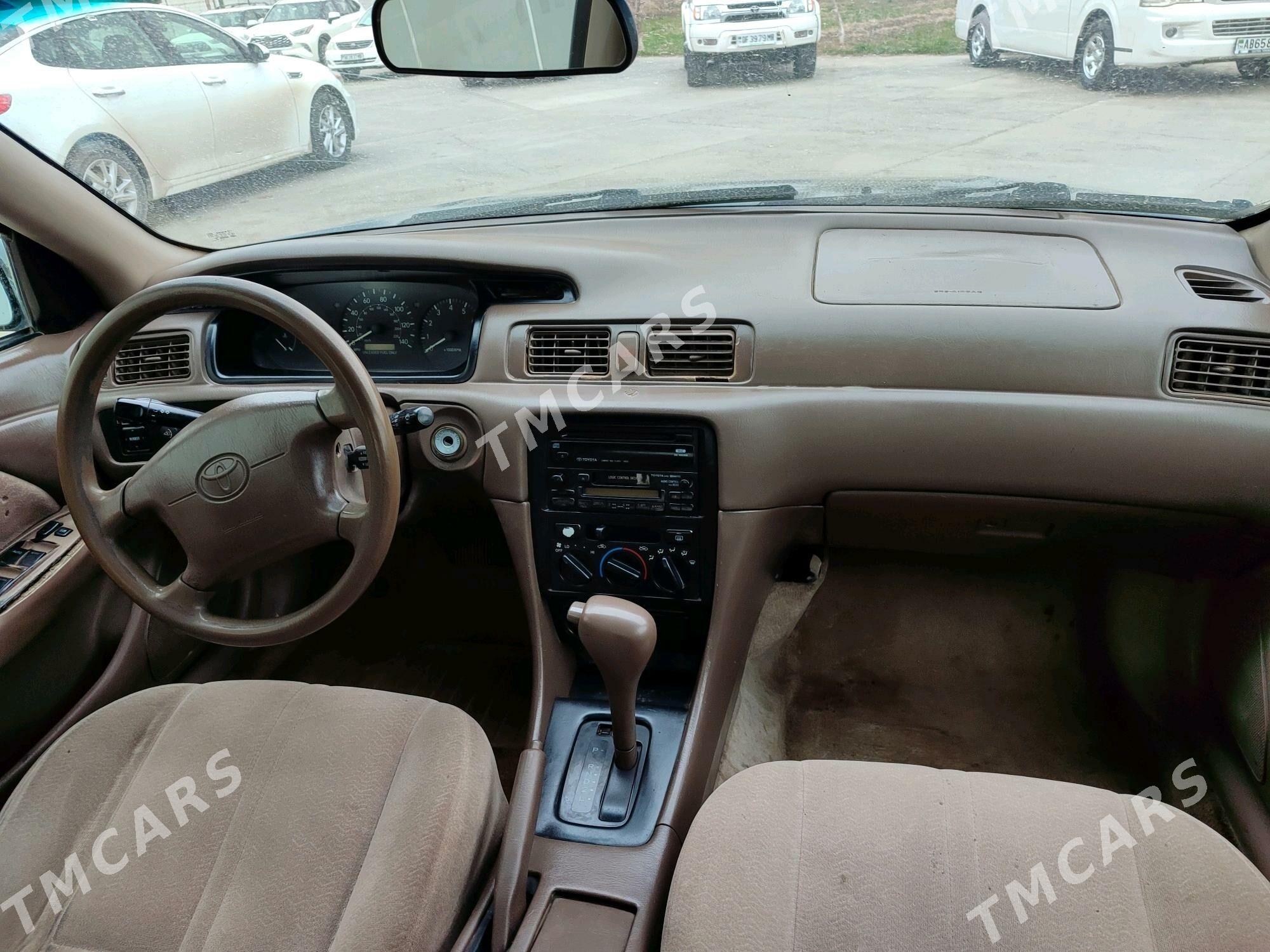 Toyota Camry 1998 - 92 000 TMT - Мары - img 3