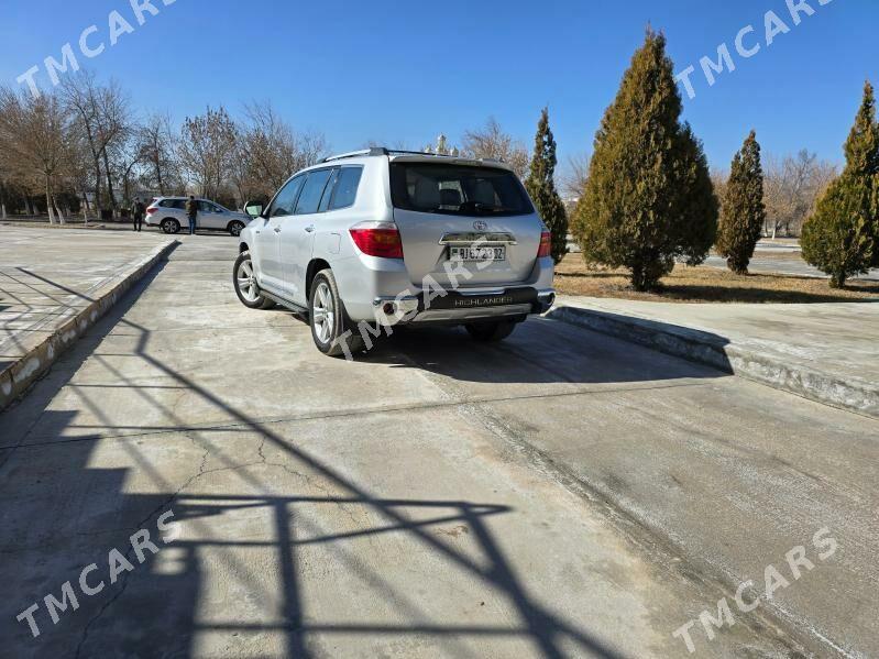 Toyota Highlander 2010 - 290 000 TMT - Daşoguz - img 9