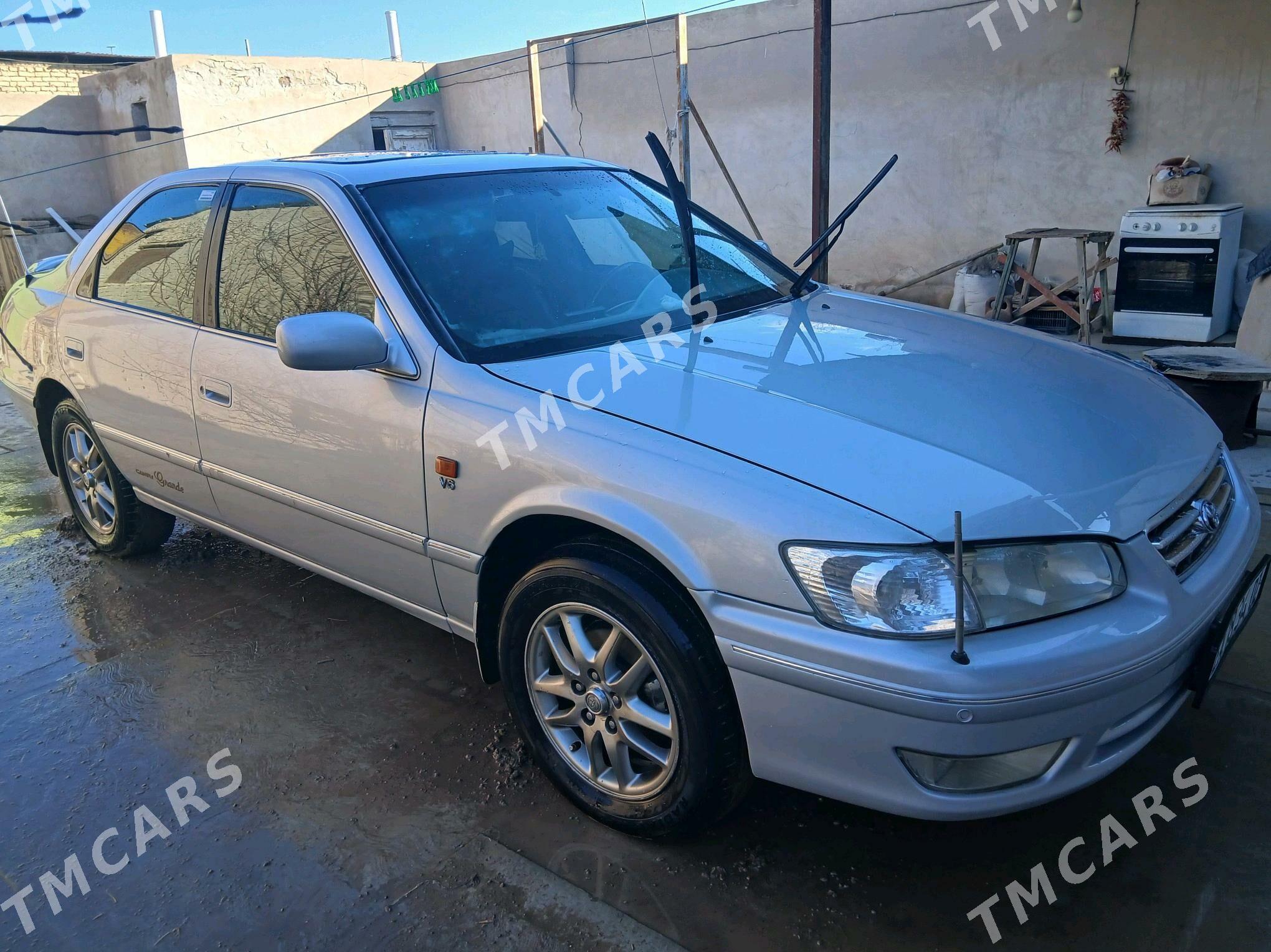 Toyota Camry 2000 - 165 000 TMT - Кёнеургенч - img 8