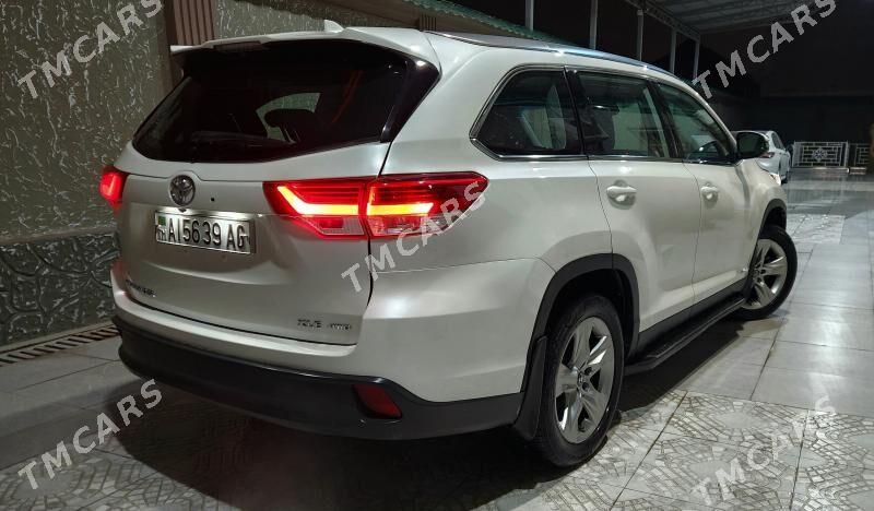 Toyota Highlander 2019 - 375 000 TMT - Ашхабад - img 3