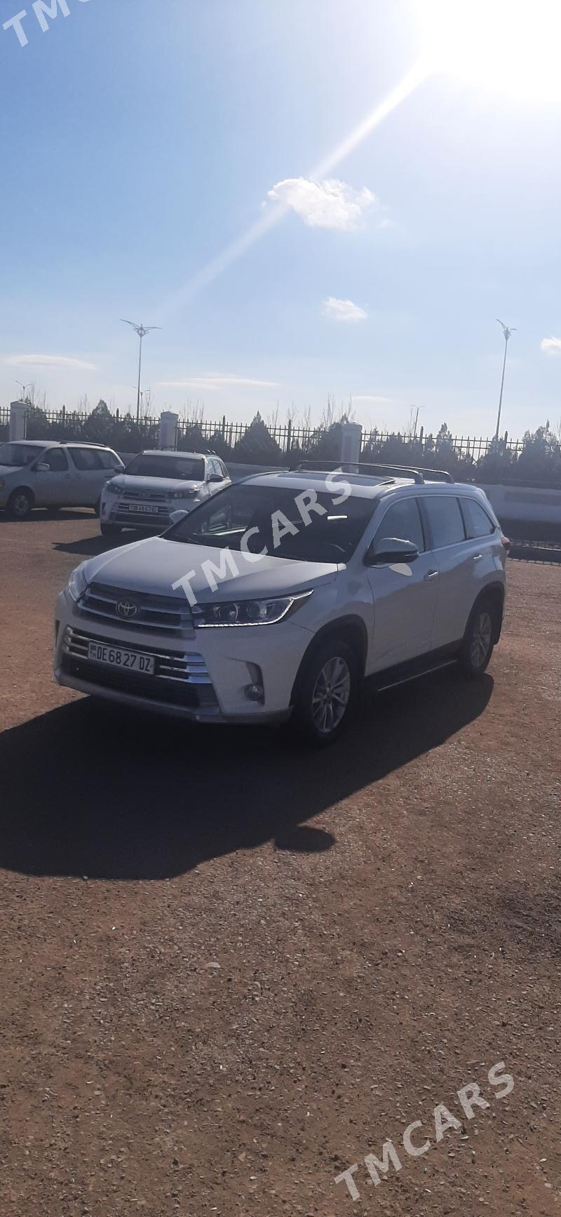 Toyota Highlander 2019 - 490 000 TMT - Daşoguz - img 9