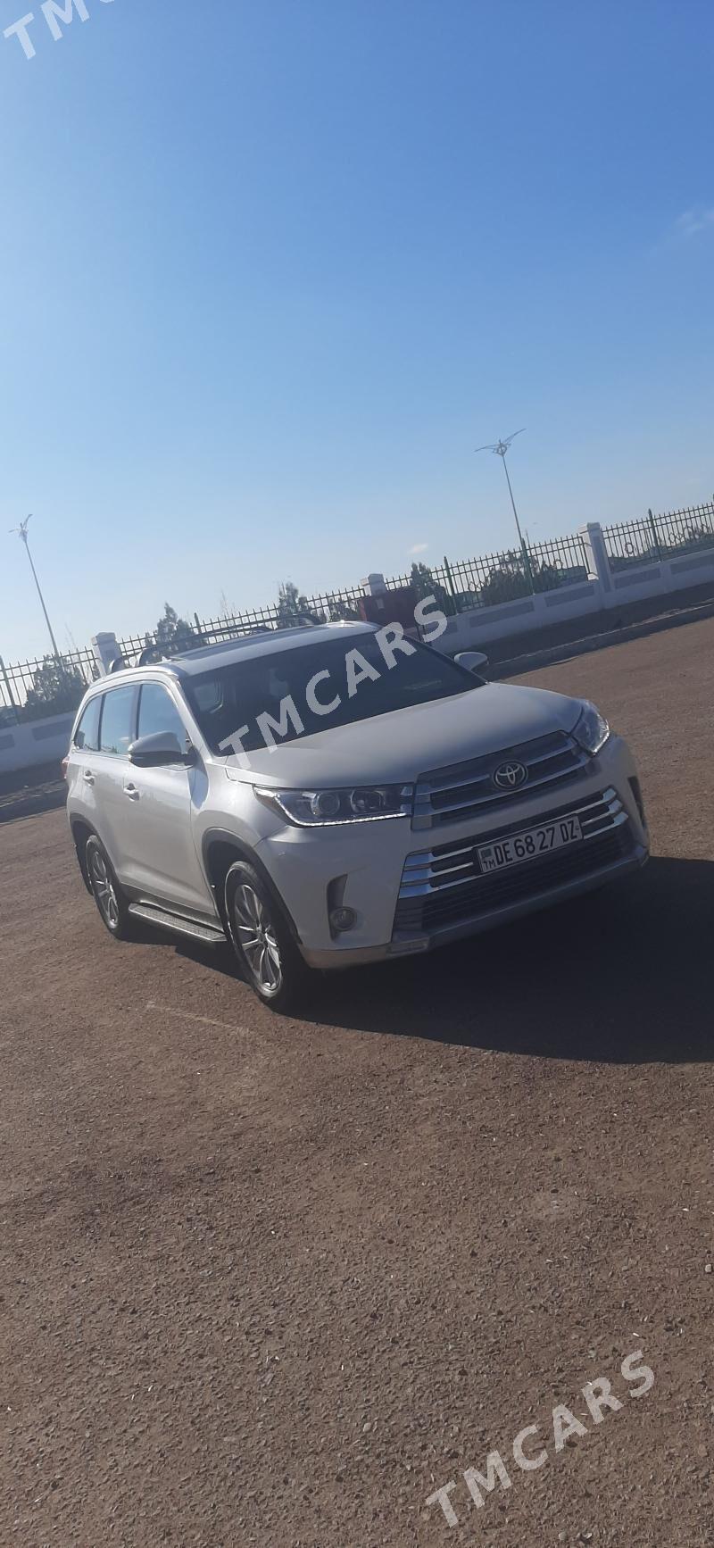 Toyota Highlander 2019 - 490 000 TMT - Daşoguz - img 8