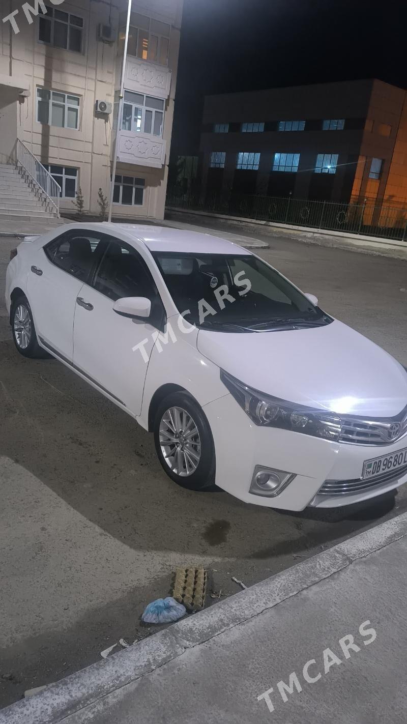 Toyota Corolla 2014 - 175 000 TMT - Туркменабат - img 4