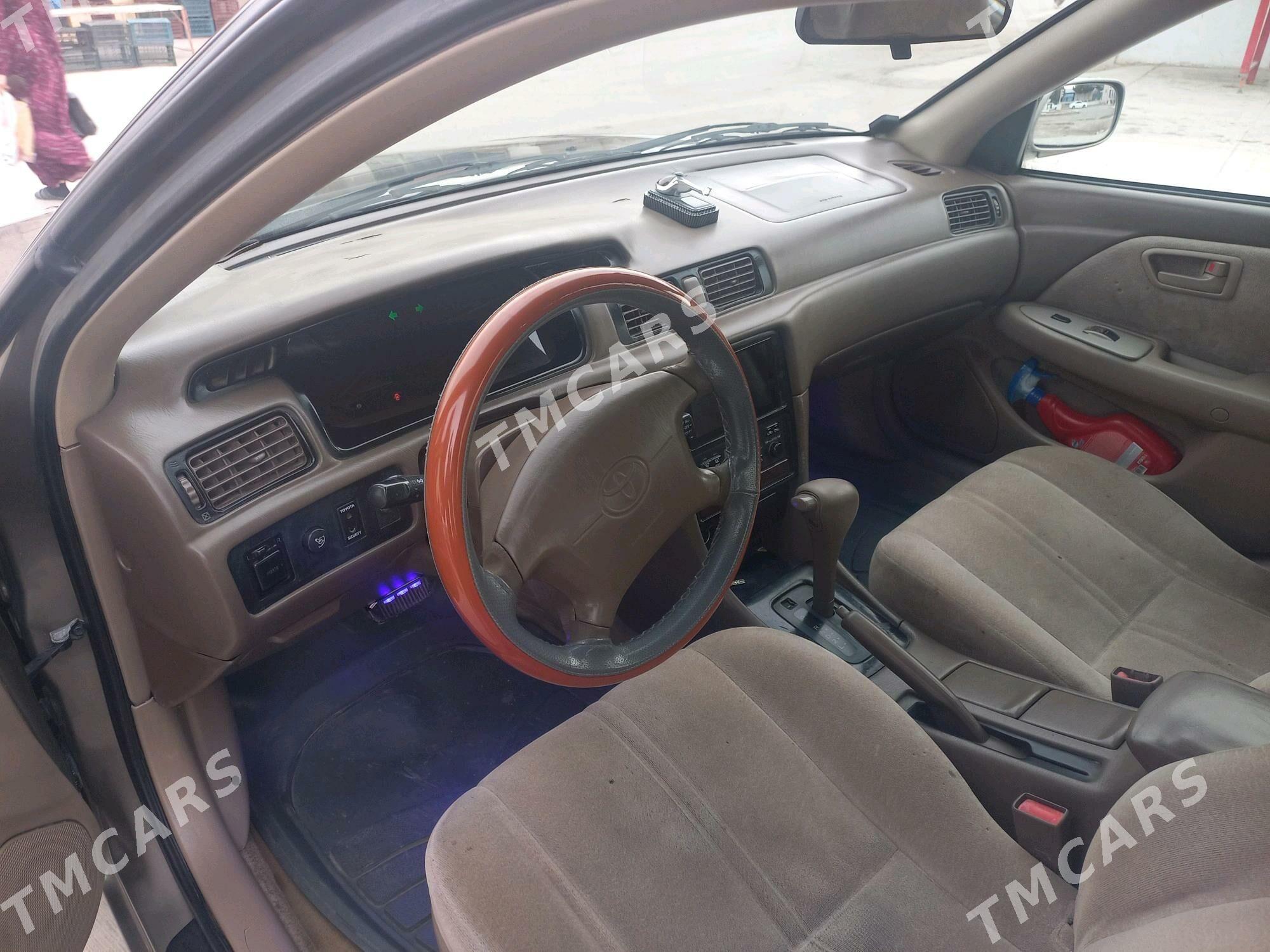 Toyota Camry 1999 - 115 000 TMT - Farap - img 3