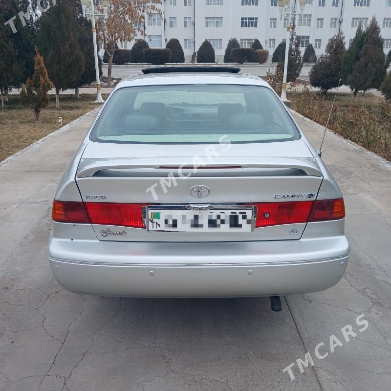 Toyota Camry 2000 - 160 000 TMT - Дашогуз - img 4