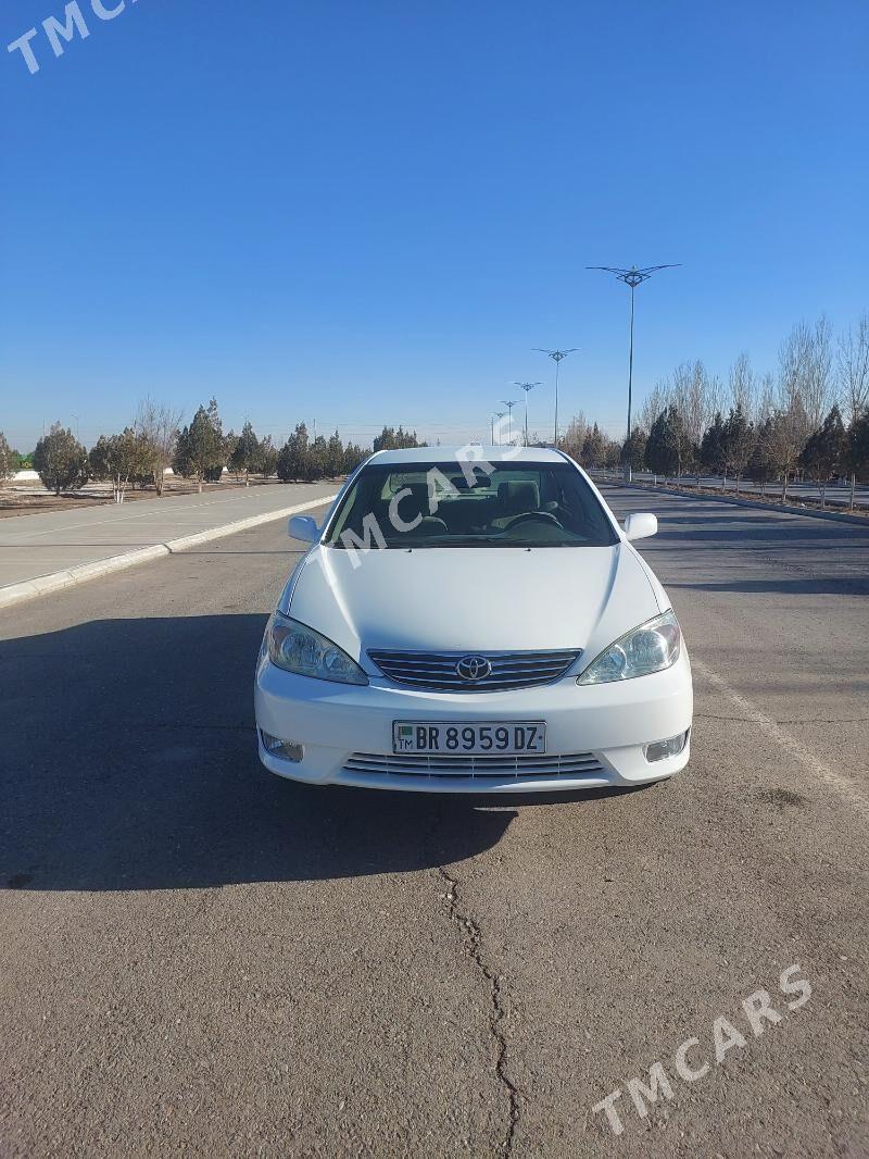 Toyota Camry 2003 - 150 000 TMT - Дашогуз - img 4