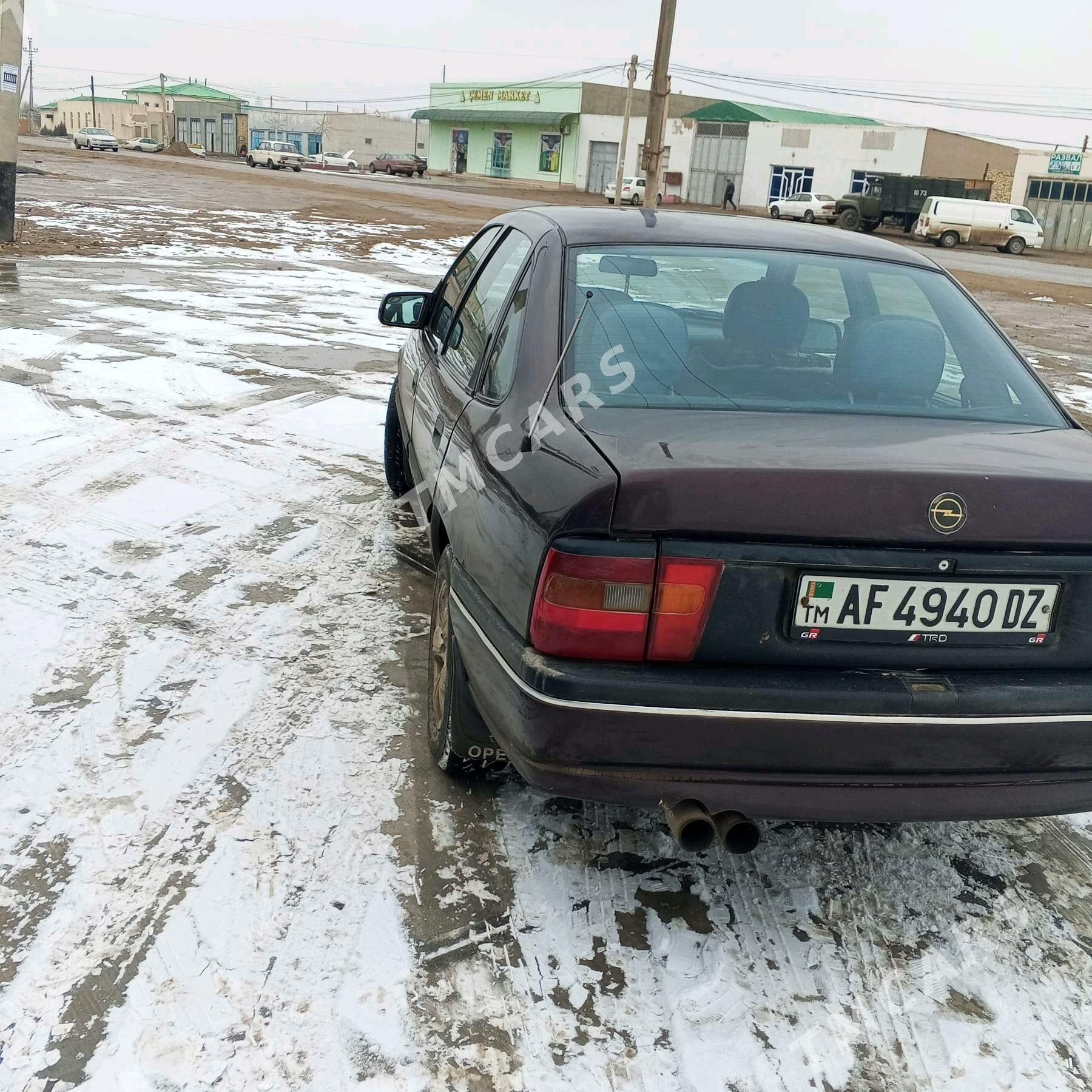 Opel Vectra 1993 - 35 000 TMT - Губадаг - img 5