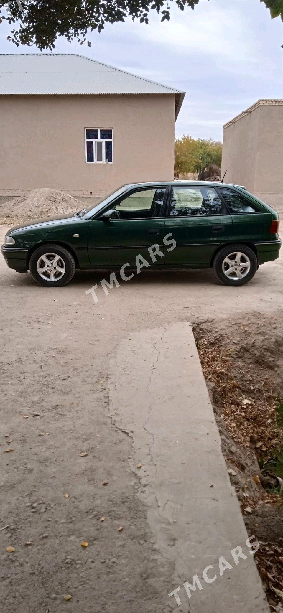 Opel Astra 1997 - 56 000 TMT - Gubadag - img 10