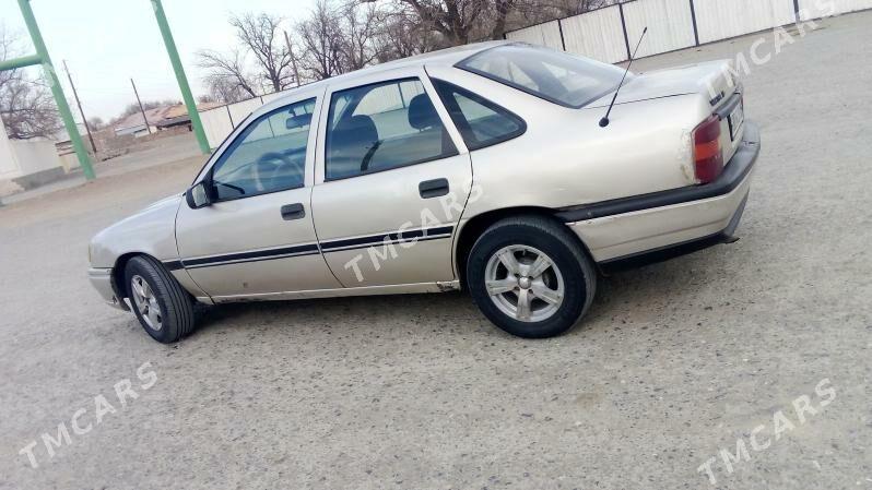 Opel Vectra 1991 - 23 000 TMT - Bereket - img 9