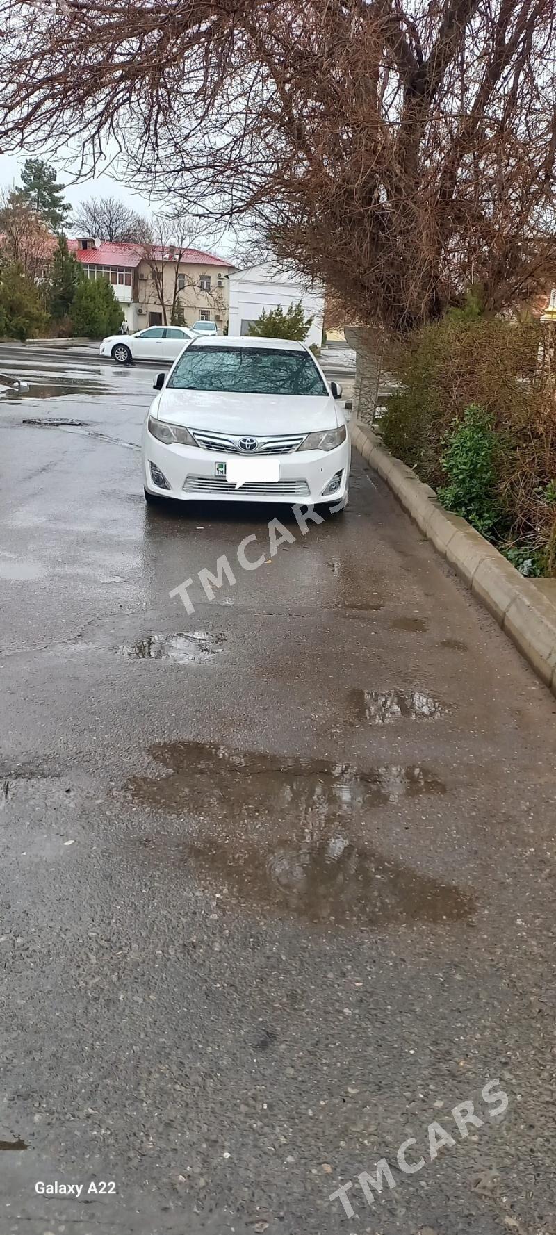 Toyota Camry 2012 - 220 000 TMT - Aşgabat - img 4