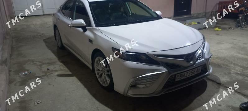 Toyota Camry 2021 - 325 000 TMT - Bedew - img 2