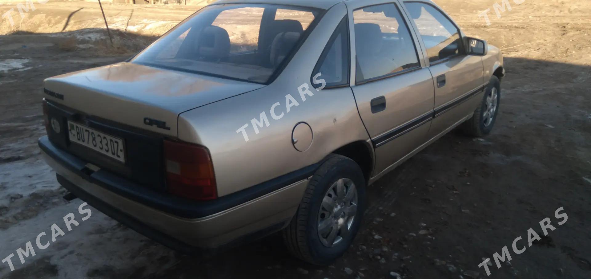 Opel Vectra 1989 - 30 000 TMT - Шабатский этрап - img 7