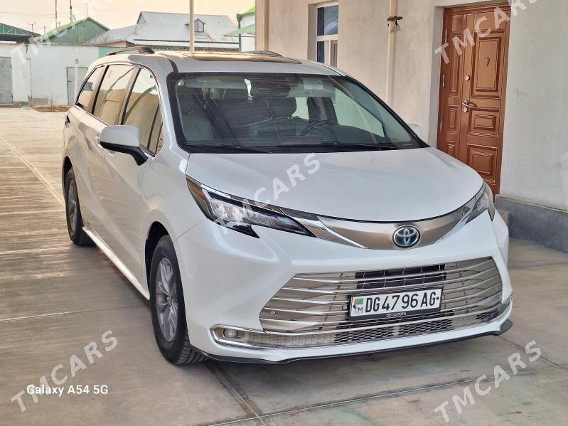 Toyota Sienna 2022 - 530 000 TMT - Aşgabat - img 2