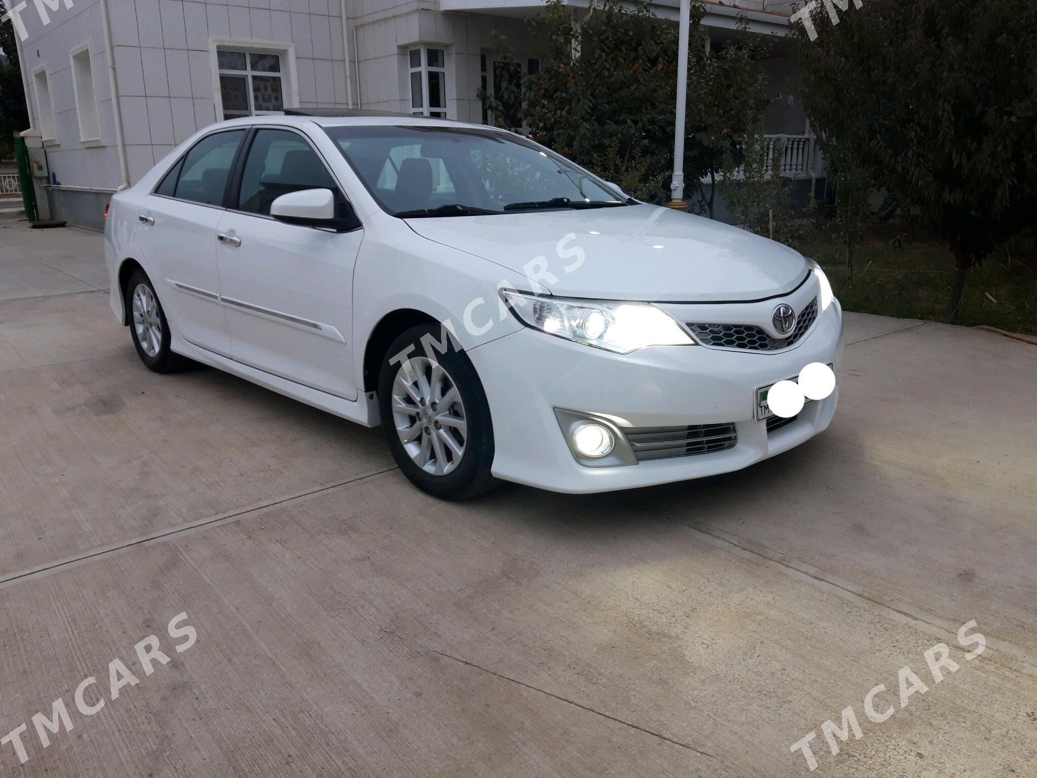 Toyota Camry 2013 - 210 000 TMT - Ýaşlyk - img 5