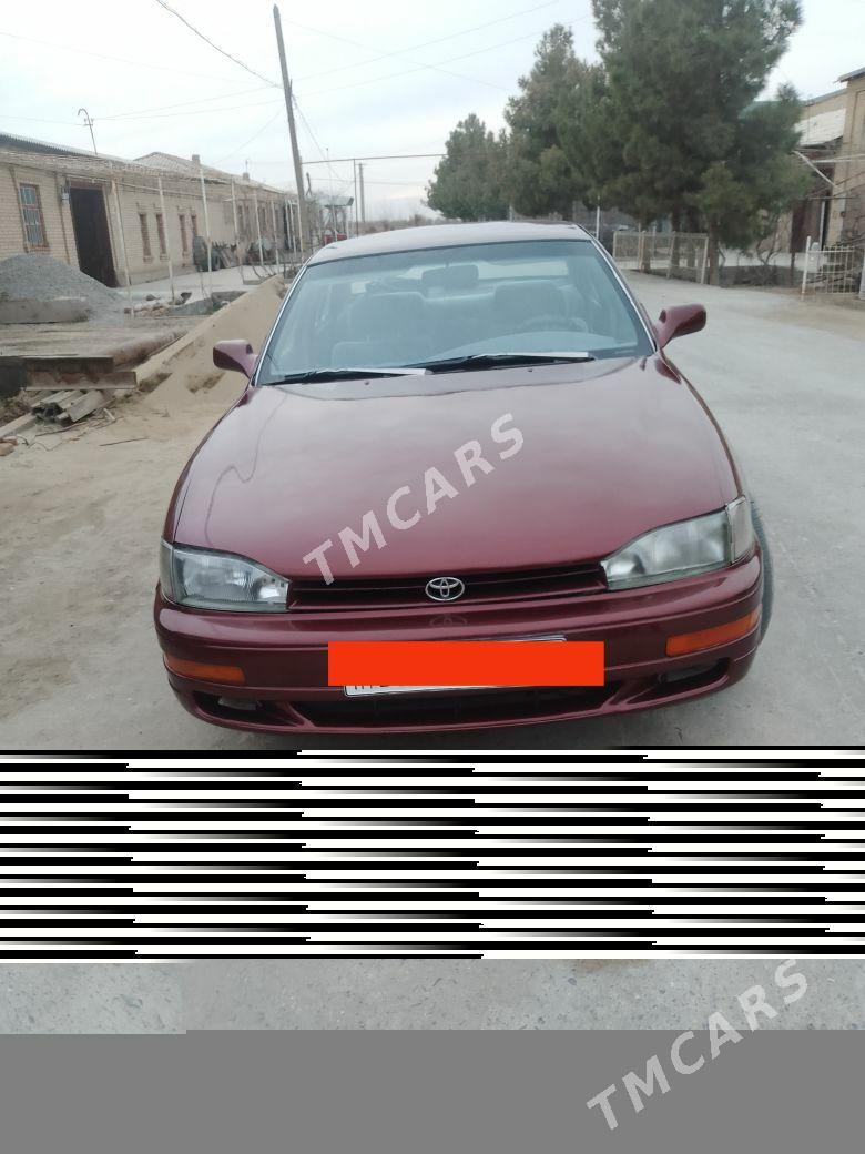 Toyota Camry 1993 - 75 000 TMT - Çärjew - img 2