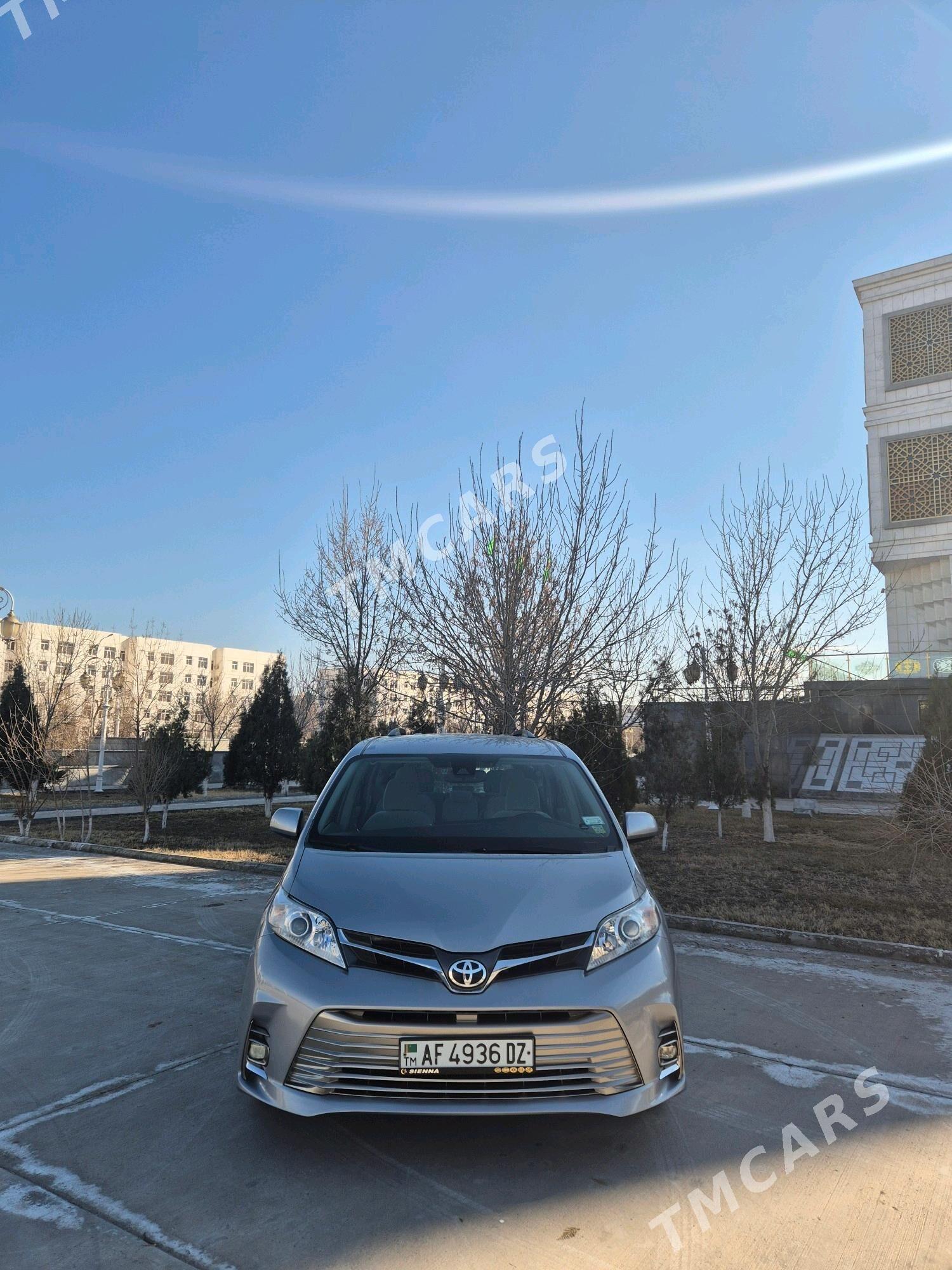 Toyota Sienna 2018 - 360 000 TMT - Daşoguz - img 7