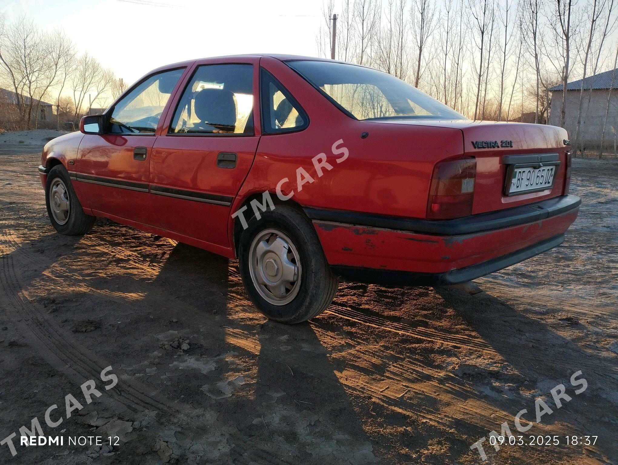 Opel Vectra 1990 - 36 000 TMT - Губадаг - img 5