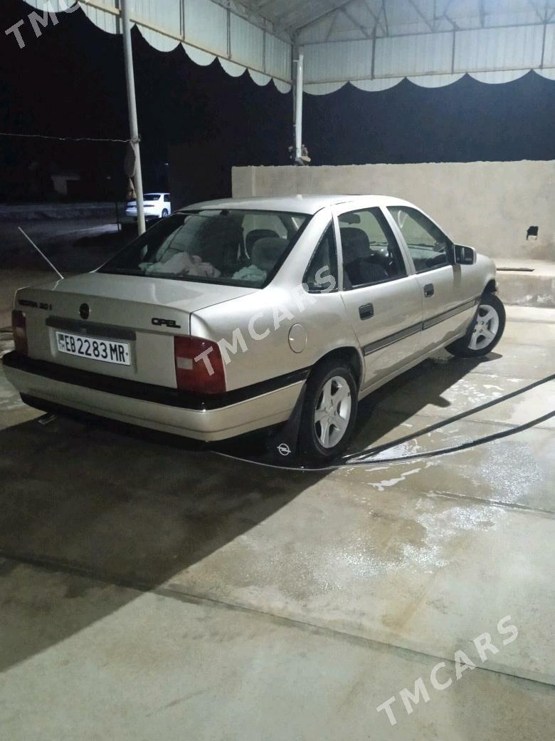 Opel Vectra 1989 - 36 500 TMT - Каракумский этрап - img 2