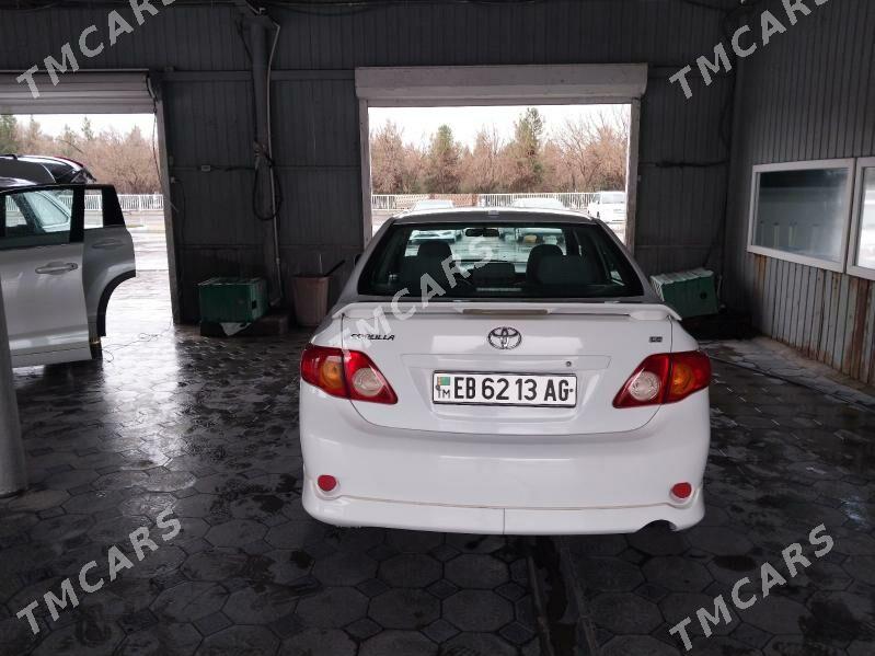 Toyota Corolla 2010 - 140 000 TMT - Arçabil şaýoly - img 4