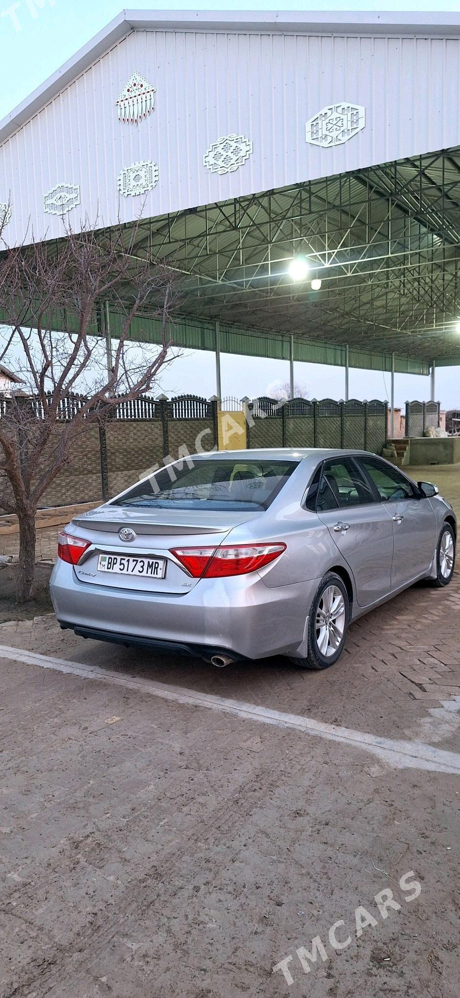 Toyota Camry 2017 - 250 000 TMT - Baýramaly - img 6