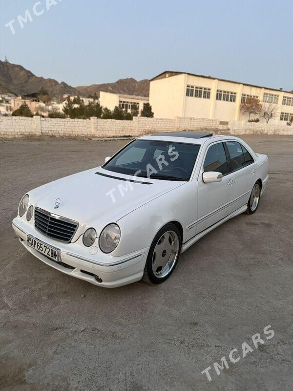 Mercedes-Benz E55 AMG 2000 - 150 000 TMT - Туркменбаши - img 9