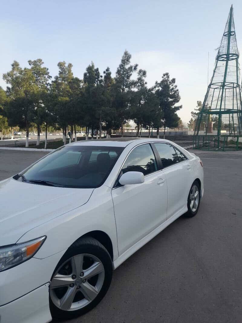 Toyota Camry 2010 - 178 000 TMT - Türkmenabat - img 3