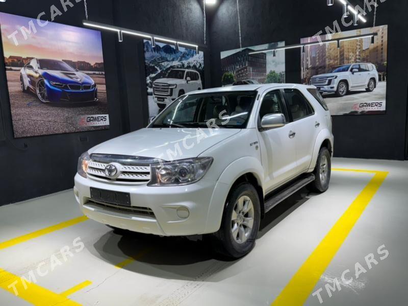 Toyota Fortuner 2010 - 235 000 TMT - Ашхабад - img 3