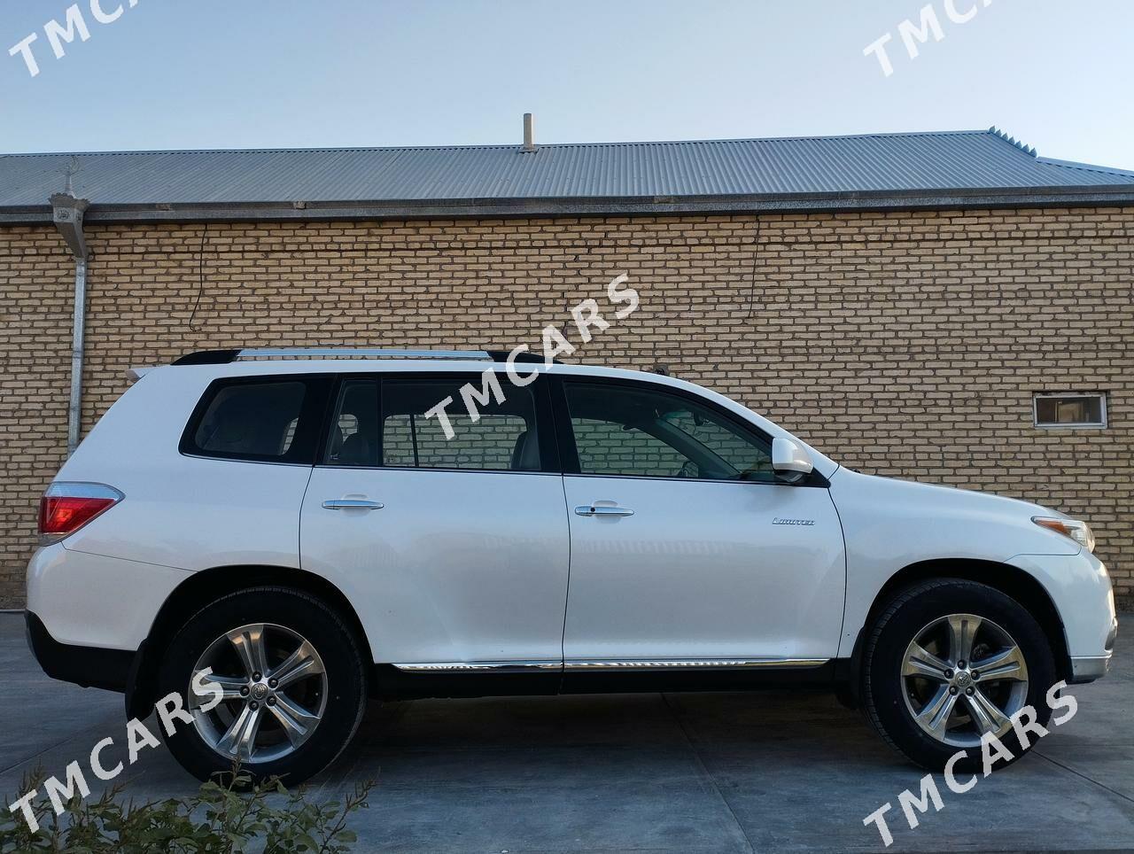 Toyota Highlander 2011 - 330 000 TMT - Murgap - img 2