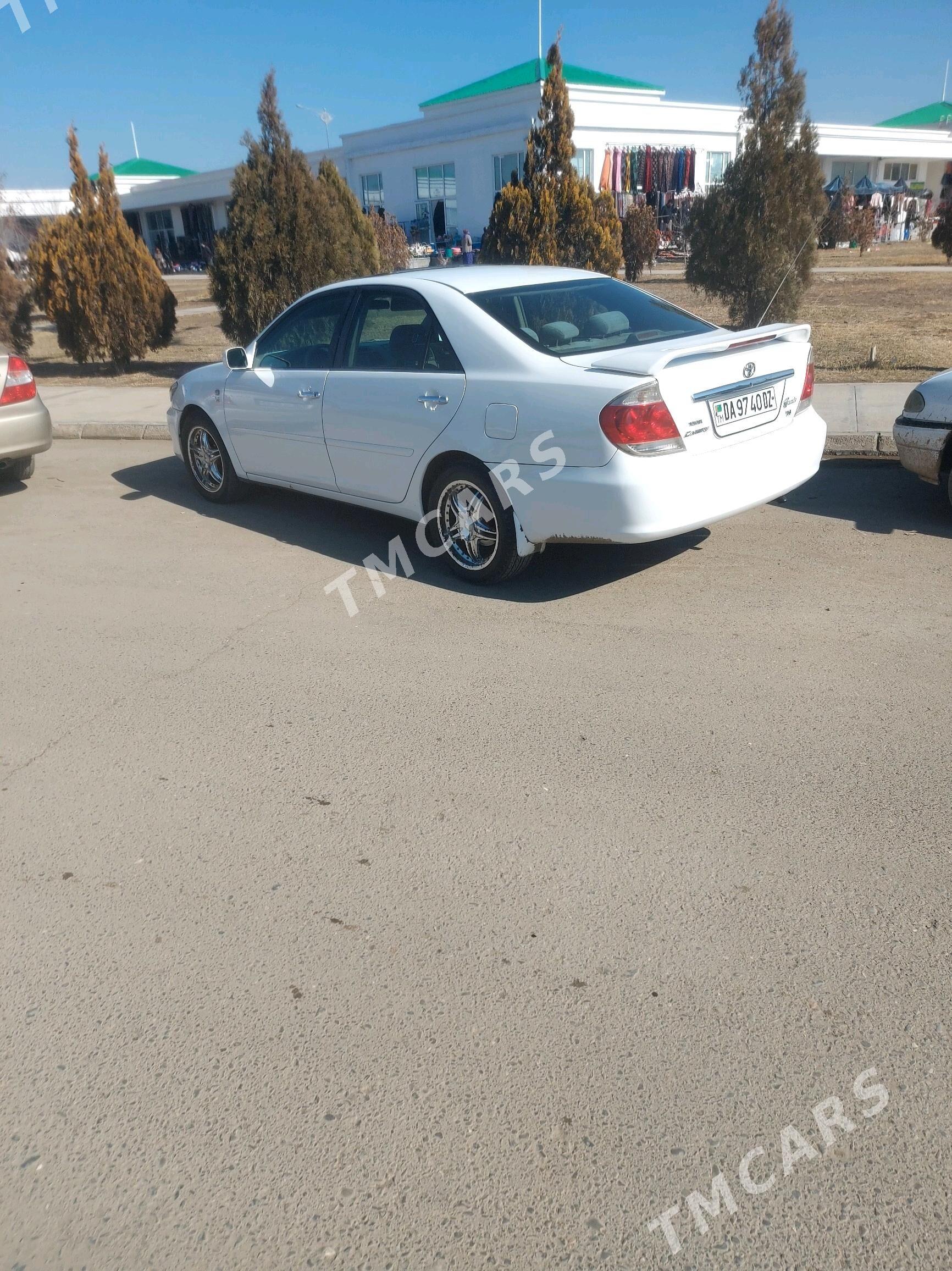 Toyota Camry 2002 - 125 000 TMT - Губадаг - img 2