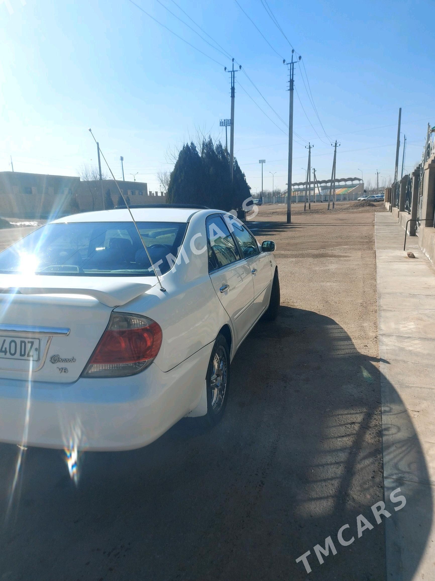 Toyota Camry 2002 - 125 000 TMT - Губадаг - img 5